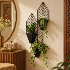 3 pot wall planter